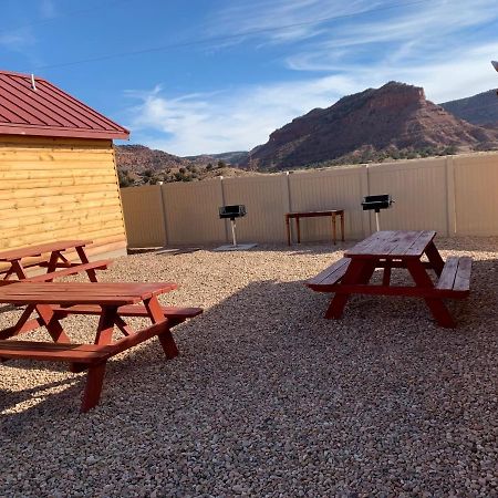 Red Canyon Cabins Kanab Exterior foto